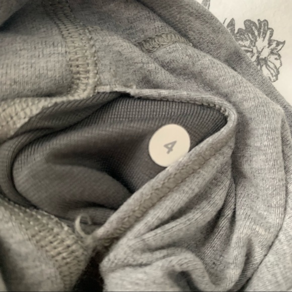 Light Grey Lululemon Crop Leggings - Picture 5 of 5